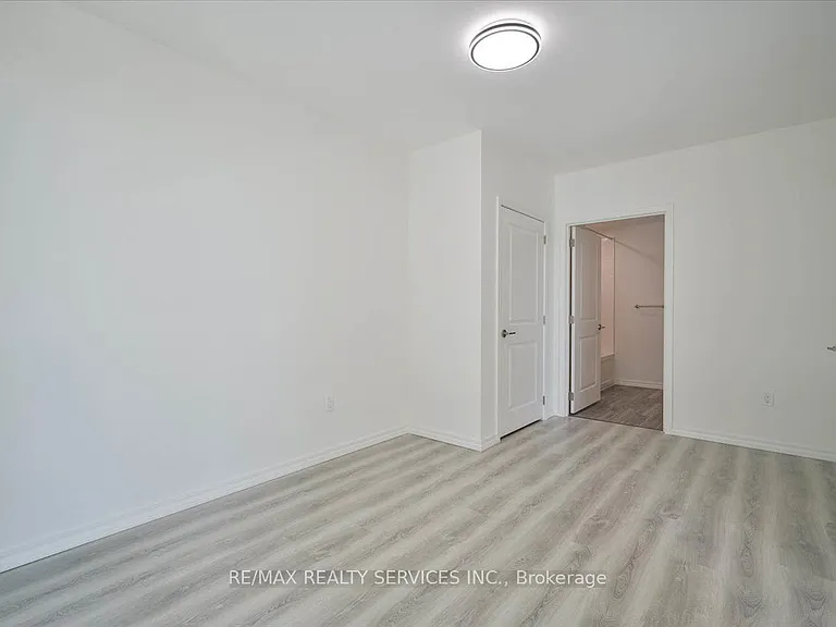 181 Elmira Rd S #504 — Photo 8