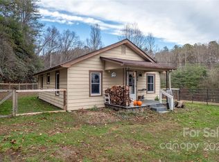 24 Snow Bird Ln, Brevard, NC 28712