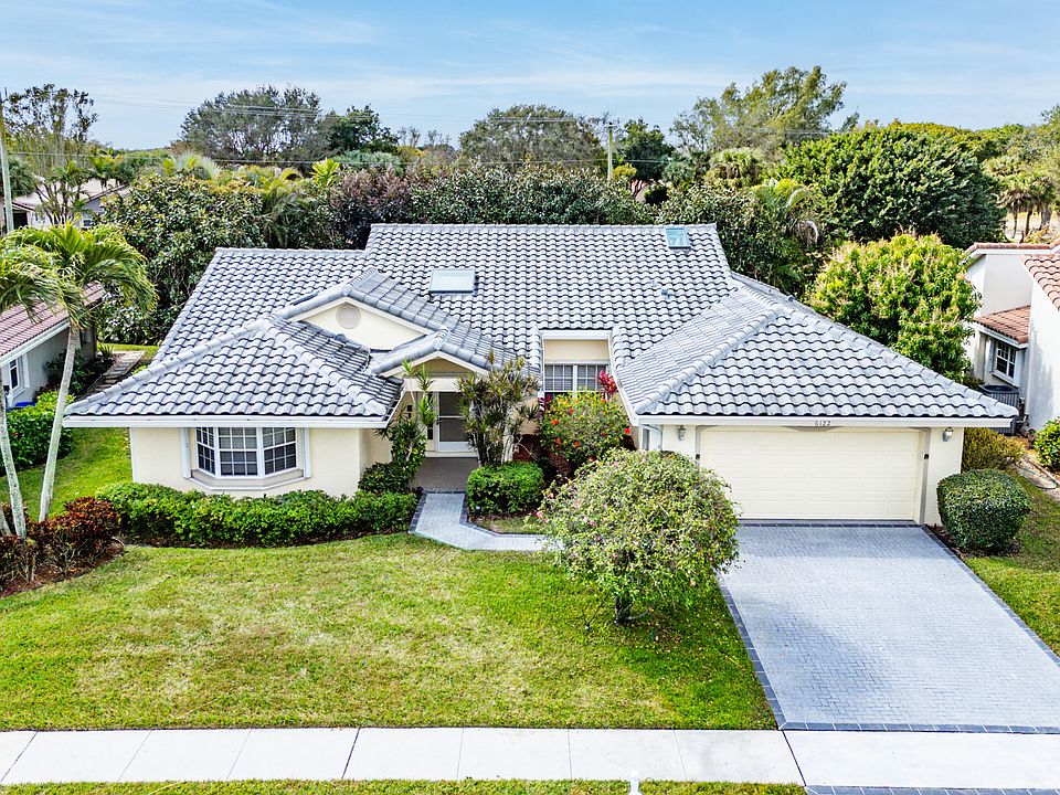 1st image of 6122 Golf Villas Drive