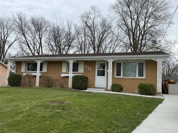 611 6th Ave SE, Altoona, IA 50009