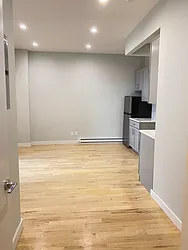 Rented by Chana Ofek, LREB