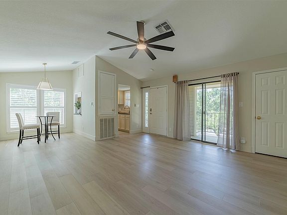 2nd image of 2500 Quarry Rd #5