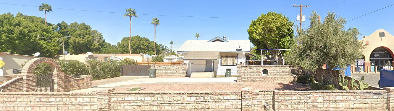 2 bed, 1000 sqft, $1,200 — Photo 1