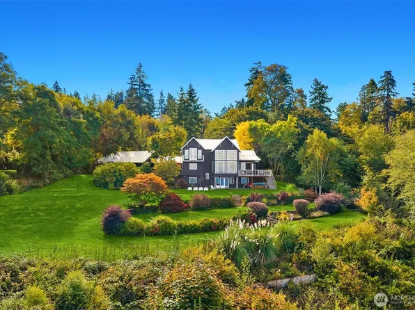 12020 SW Cedarhurst Road, Vashon, WA 98070