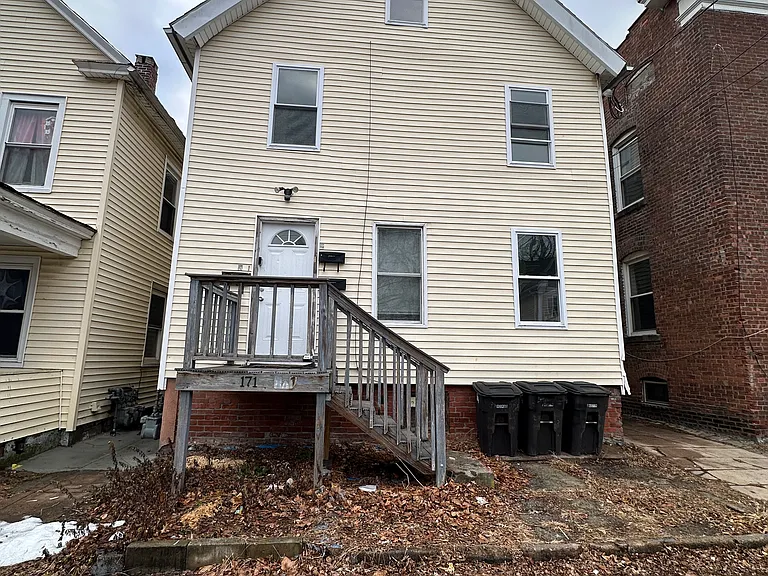 171 Frank St #1A — Photo 29