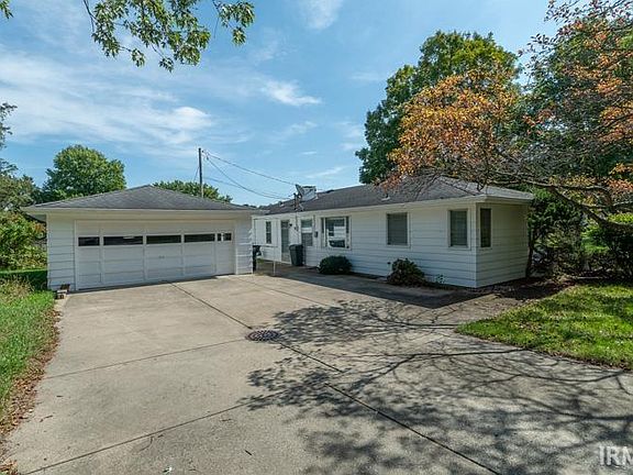 5th image of 50782 Notre Dame Ave
