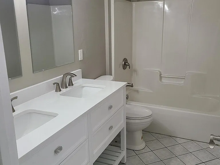 180 Easy St — Photo 37