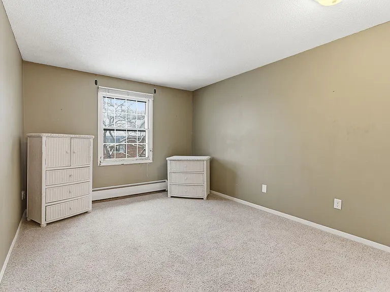 1023 Smetana Rd #6 — Photo 6