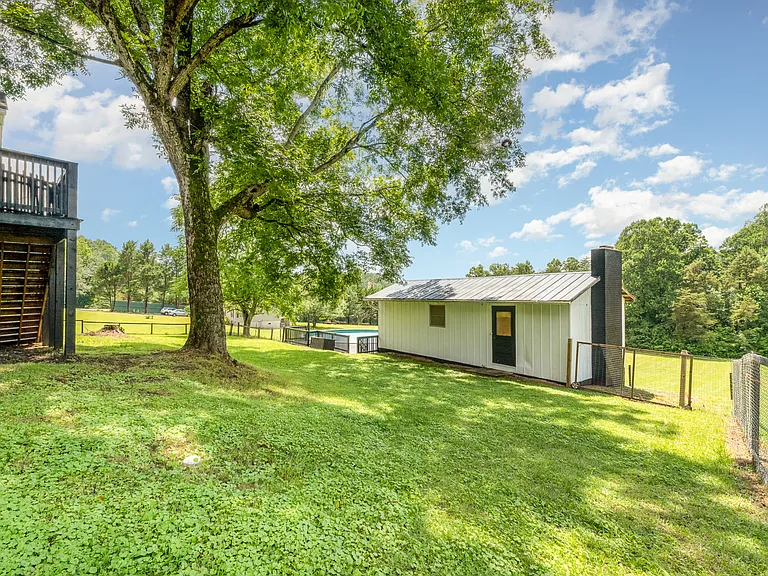 1164 Bradford Mountain Rd — Photo 23