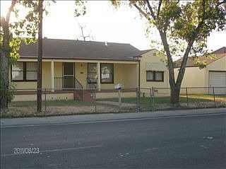 1st image of 326 N East St