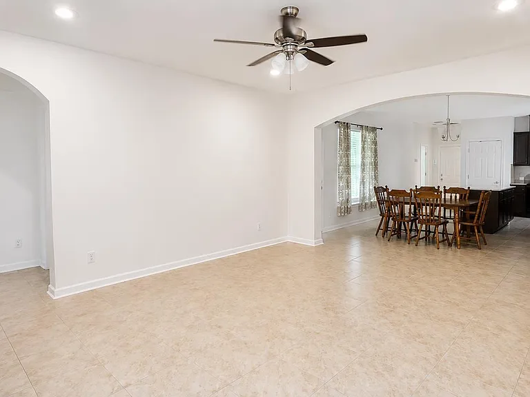 1446 Granby Dr — Photo 5