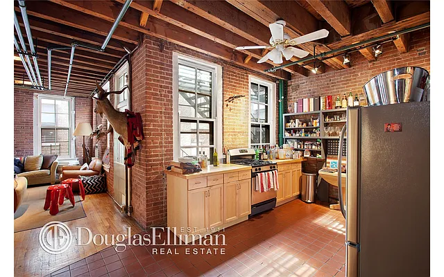 Sold by Douglas Elliman | media 19