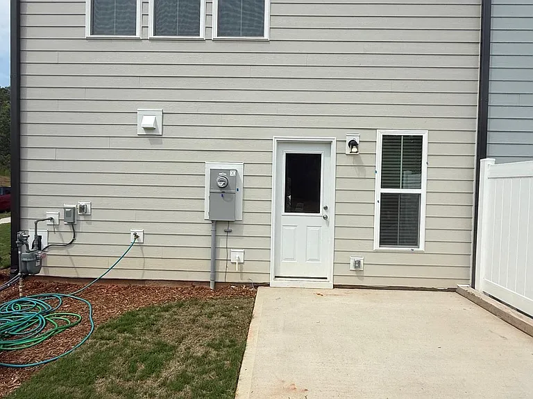 260 Ravenscraig Park Pl — Photo 33