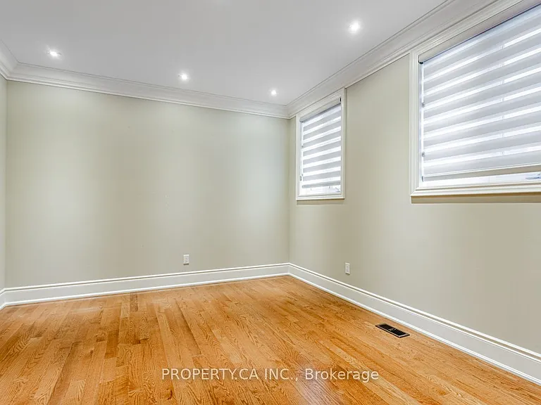 45 Marbrook St — Photo 11