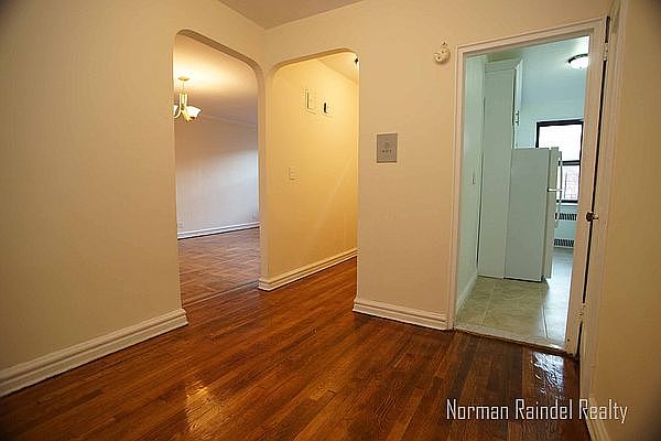 1st image of 1536 51st St #B2
