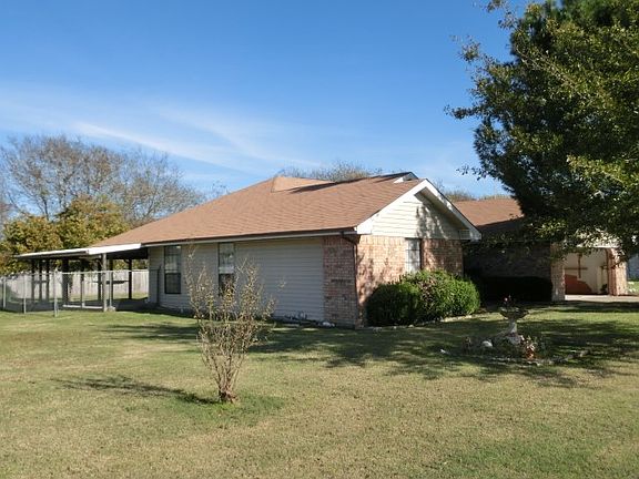 4th image of 3108 NE County Road 92