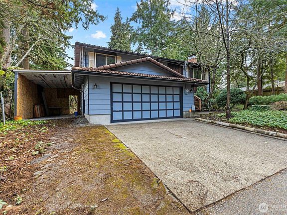 2nd image of 456 Bulldog Street SE