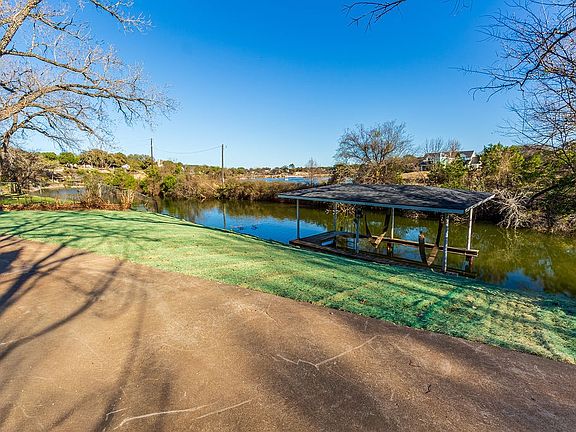 5th image of 1007 Laguna Vista Ct