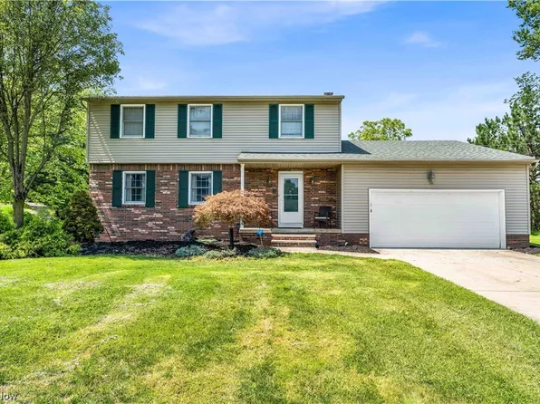 10070 Barr Rd, Brecksville, OH 44141