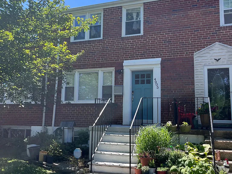 4905 Wilkens Ave — Photo 3