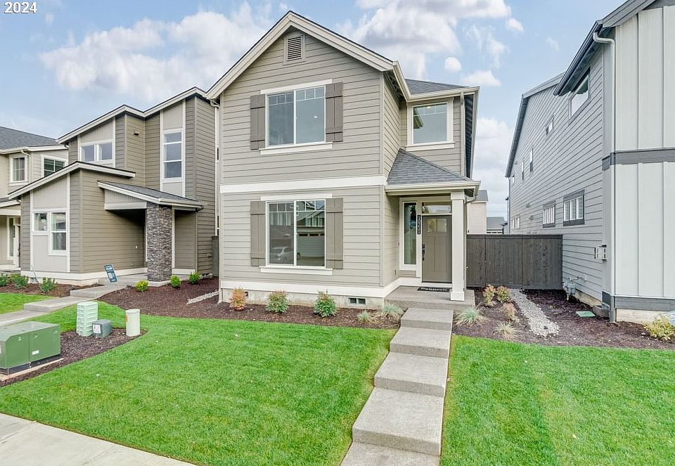 1st image of 10211 NE 132nd Pl