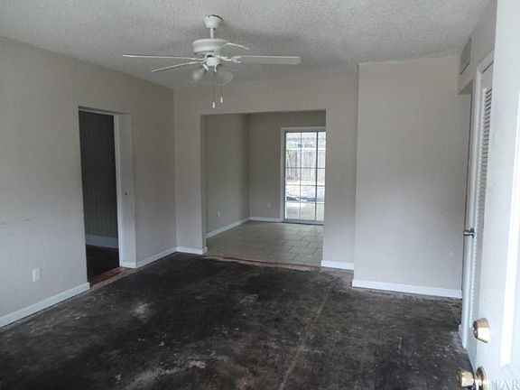 2nd image of 4532 Havre Way