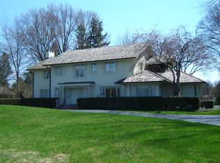 1103 W Saint Andrews Rd, Midland, MI 48640