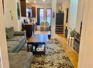 210 N 8th St #1B, Brooklyn, NY 11211