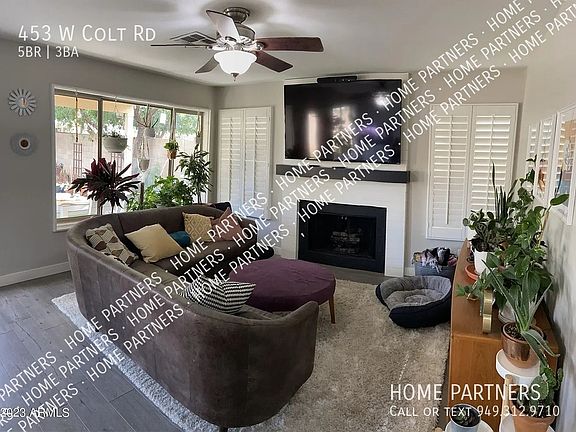 4th image of 453 W Colt Rd