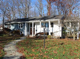 3 Harbor Ln, Rye, NY 10580