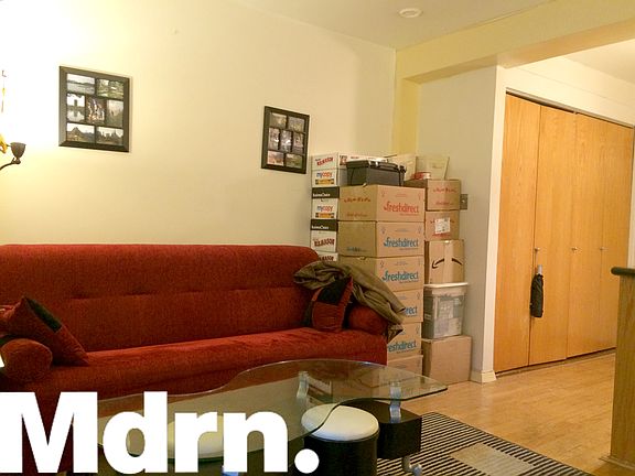 4th image of 229 E 28th St #C