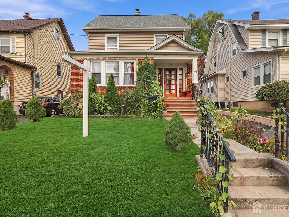 1st image of 958 Carteret Ave