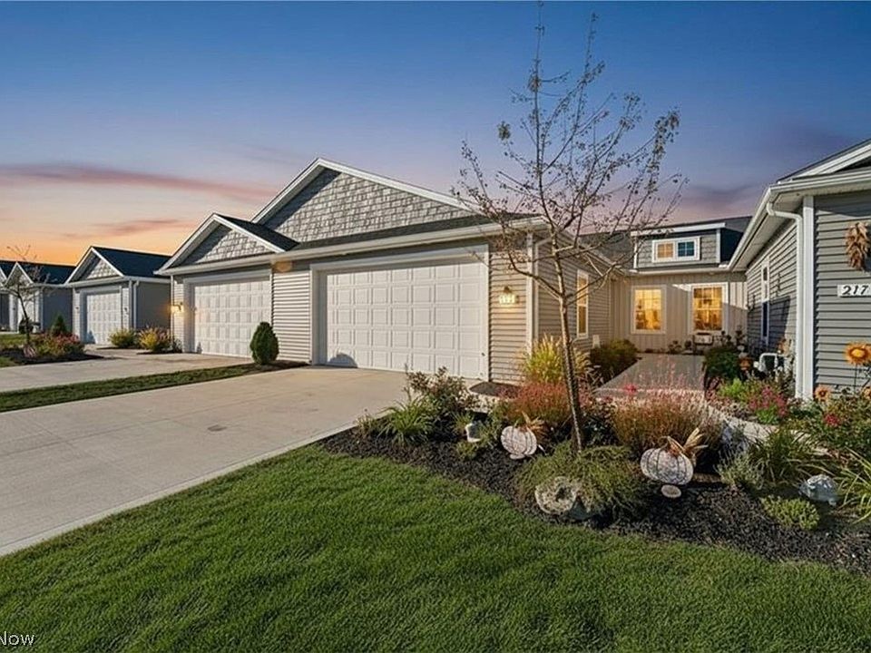 1st image of 215 Silver Spring Cir