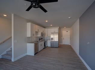 2880 Frisee Dr #205, Madison, WI 53711