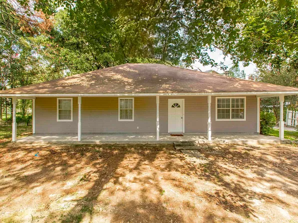 33356 Duff Rd, Walker, LA 70785