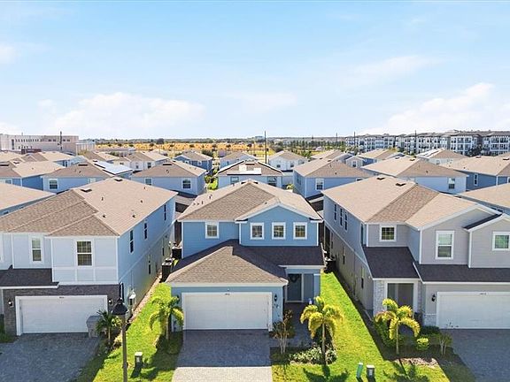2nd image of 3416 Lilac Way