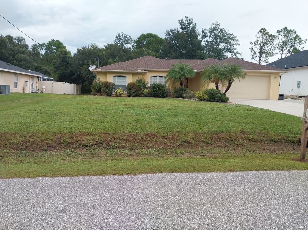 7339 Cameo Cir - Property Image