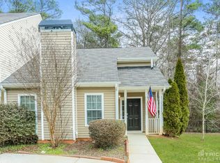 2594 Wellington Walk Pl, Lithonia, GA 30058