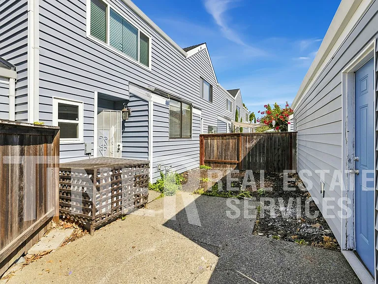 5943 Main Ave #F — Photo 25