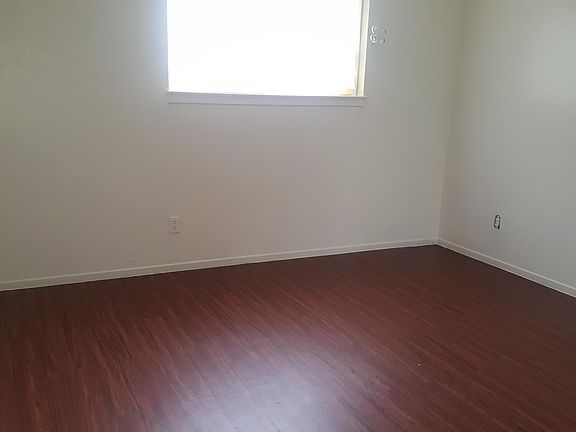 4th image of 2145 Carroll St APT D