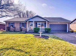 8855 Westwood Dr, Newburgh, IN