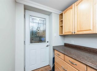 35 Beacon Rd, Toronto, ON M1P1G6
