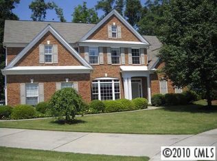 10203 Chilvary Dr, Charlotte, NC 28277
