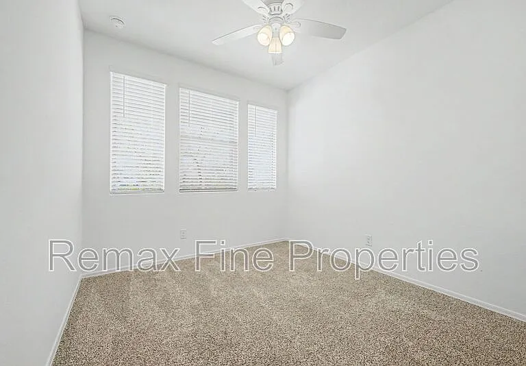 15543 W Desert Hollow Dr — Photo 19