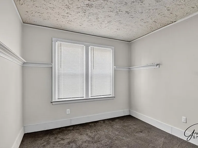 3509-3511 Concord St - Dexter McKenzie — Photo 5