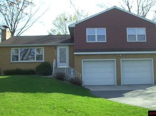 103 W North St, Janesville, MN 56048