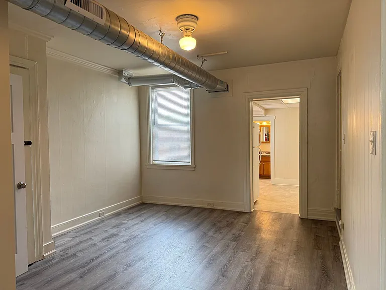 242 Union St — Photo 6