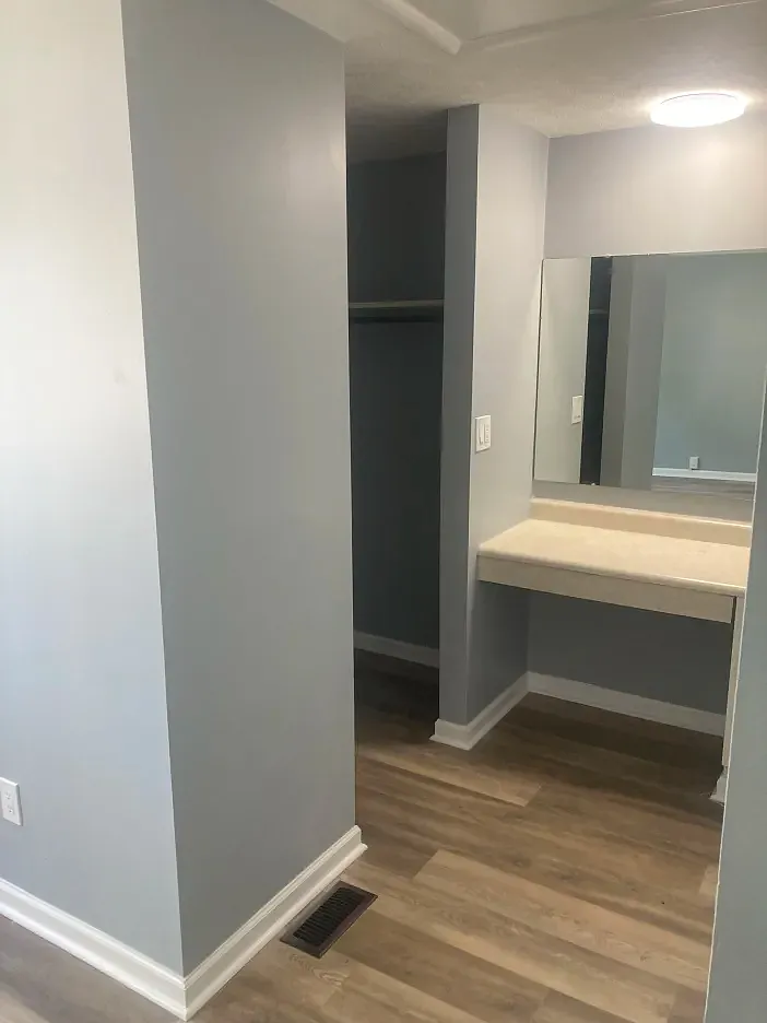 3 bed, 1.5 bath, 1220 sqft, $1,800 — Photo 3