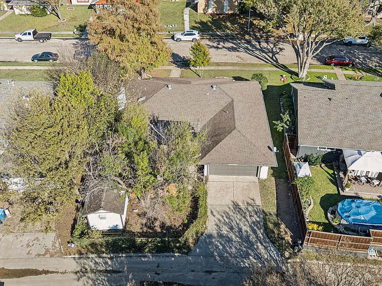 5909 Mark Ln — Photo 27