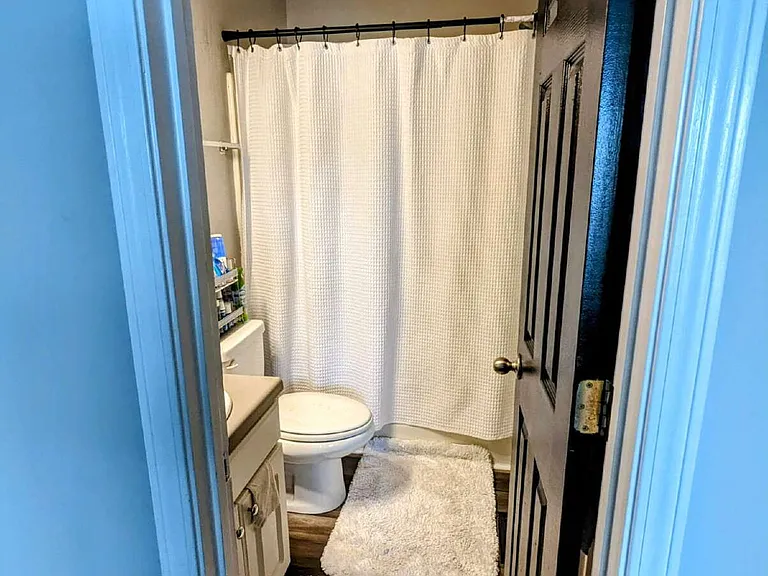 241 S Irwin St #29 — Photo 3